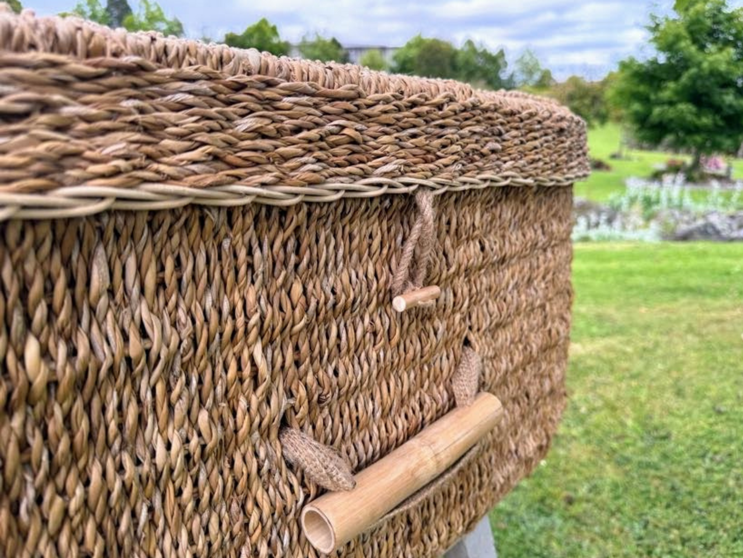 Seagrass Casket